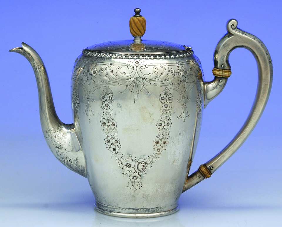 J22 (Sterling, Hollowware) by Mount Vernon
