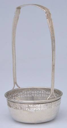 WV518-2A (Sterling, Hollowware) by Meriden Britannia 