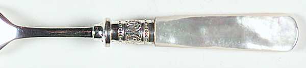 Victoria(Silverplate, Pearlhdl, More Design Band) by Samuel Peace