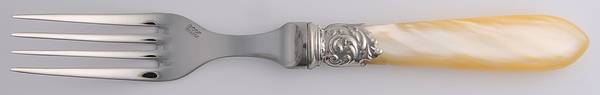 Pompadour-Cream (Stainless) by SCOF (France)