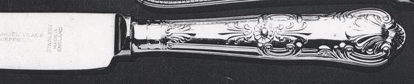 Queens (Silverplate) by Samuel Peace