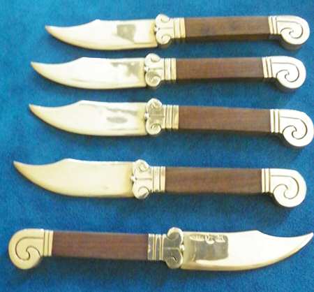 Aztec-Rosewood Handle by Taller Borda Retailer
