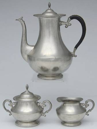 Pewter Hollowware by Tiel Holland Pewter