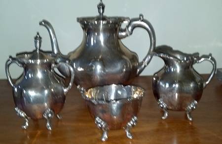 TVE2 (Sterling Hollowware) by Torres Vega