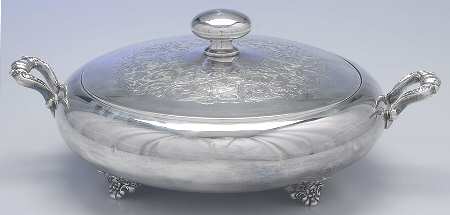 8028 (Silverplate, Hollowware) by Van Bergh
