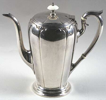 Lotus (Sterling, Hollowware, Round Base) by Watson