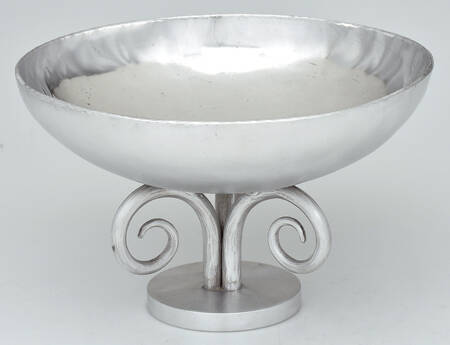 109 (Aluminum, Hollowware) by Palmer Smith