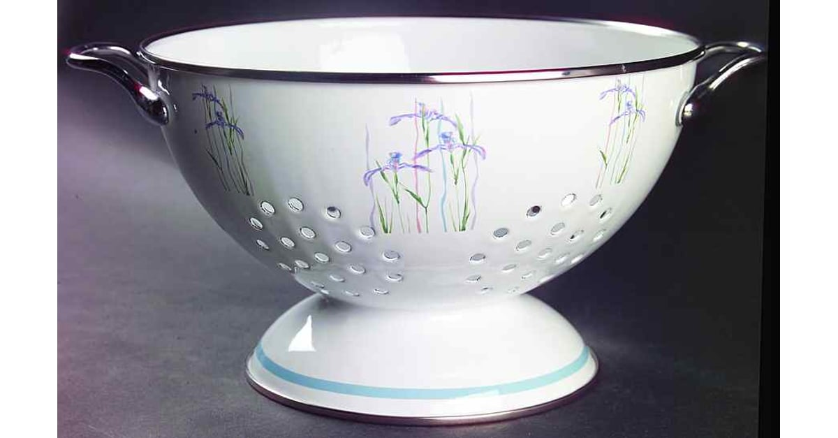 Shadow Colander Shadow Iris (Corelle) 3 Quart Metal Colander by Corning | Replacements ...