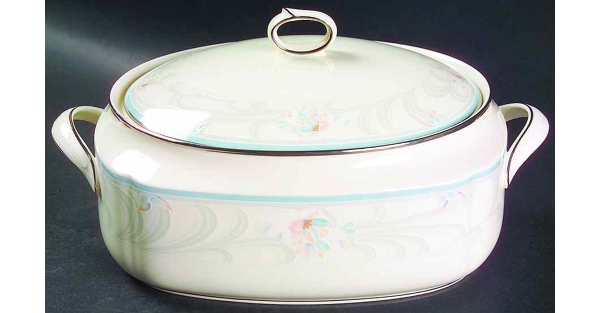 Evermore Oval Covered Vegetable by Noritake | Replacements, Ltd