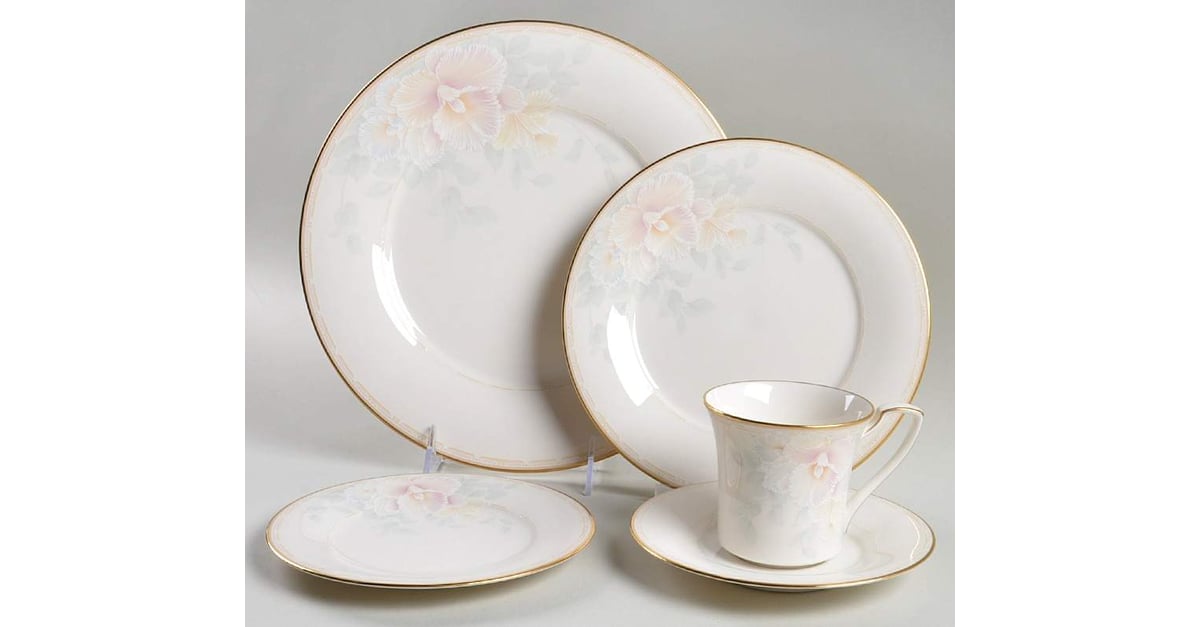 Noritake Sweet Surprise 食器セット(数枚からでも交渉可) P0000069463S000000048538T1.jpg