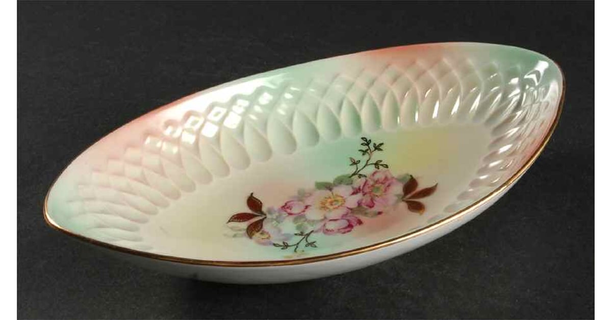 Wild Rose (Scallop, Rim, Embossed) Relish by Schumann - Bavaria ...