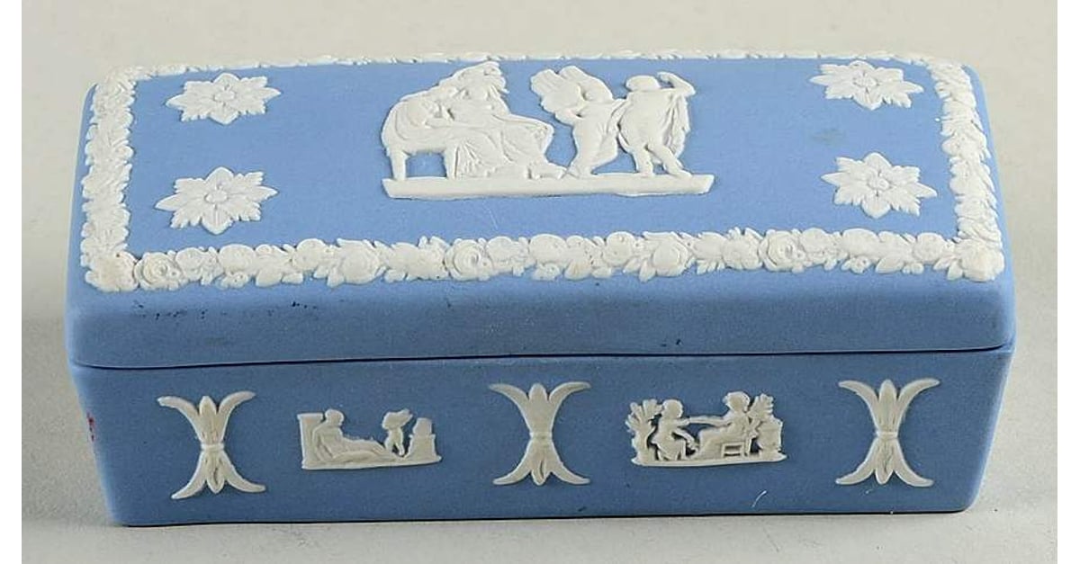 Cream Color on Lavender (Pale Blue) Jasperware Rectangular Box with Lid ...