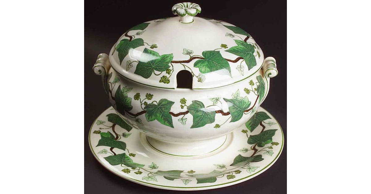 Napoleon Ivy Green (Queen's Ware) Tureen & Lid w/Underplate by