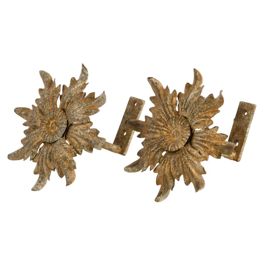 Pair of Neoclassical Italian Tole Flowers Curtain Tiebacks-2