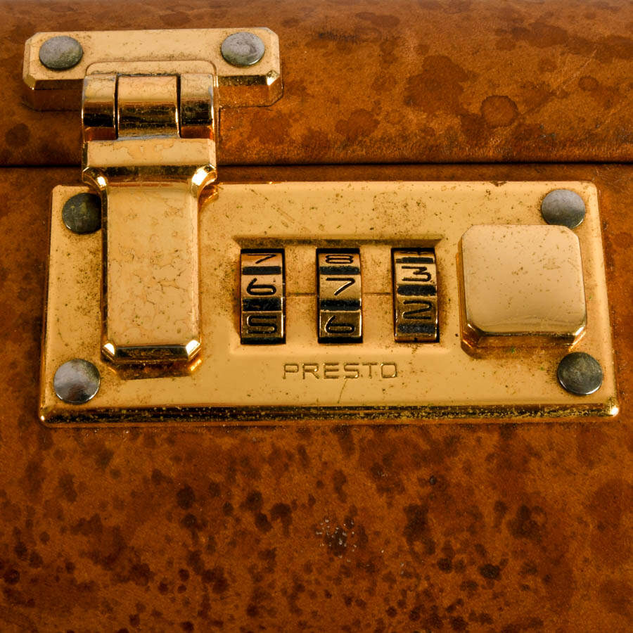 Renwick and Presto Leather Briefcase-7