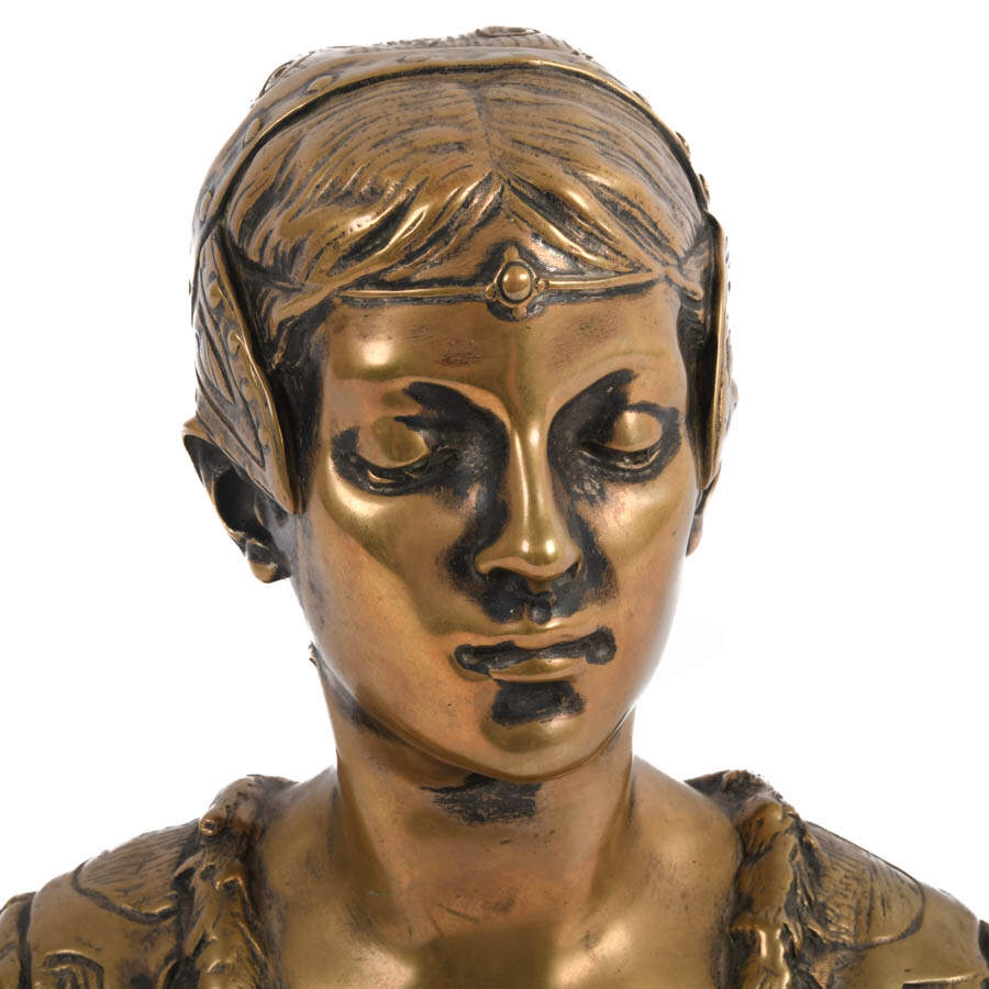 Signed Roland G. Colombo's "Grande Dame Patricienne" Bronze Bust-2