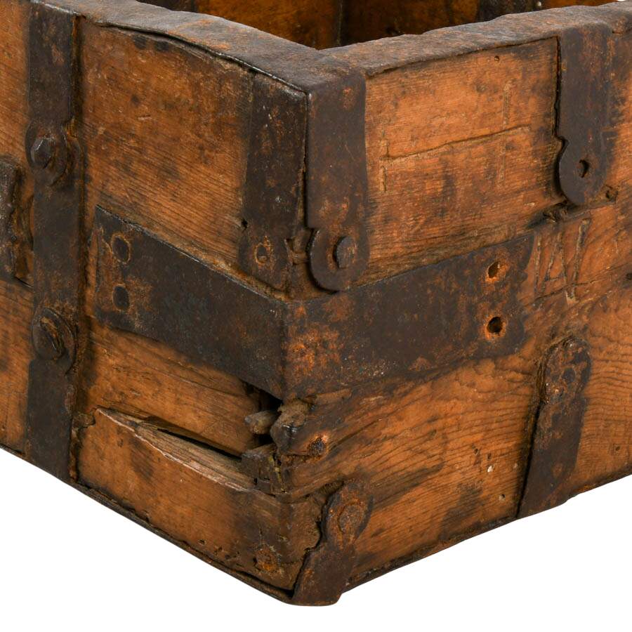 Three-Piece Set of Primitive Wood and Iron Dry Measures-5