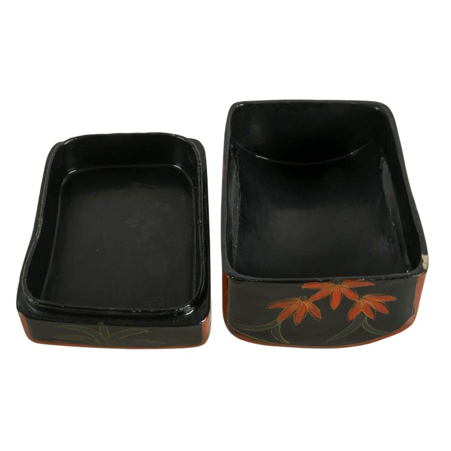 Mid-Century Chinese Black Lacquer Shard Box-6