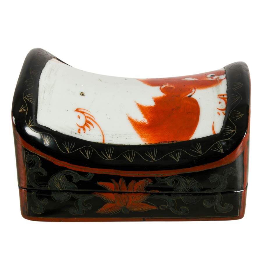 Mid-Century Chinese Black Lacquer Shard Box-1