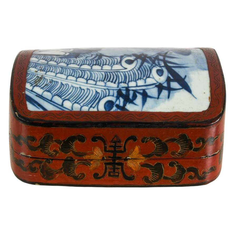 Mid-Century Chinese Red Lacquer Shard Box-4