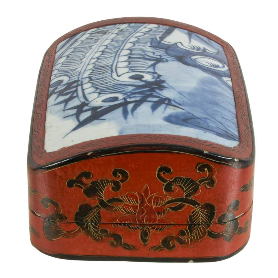 Mid-Century Chinese Red Lacquer Shard Box-3