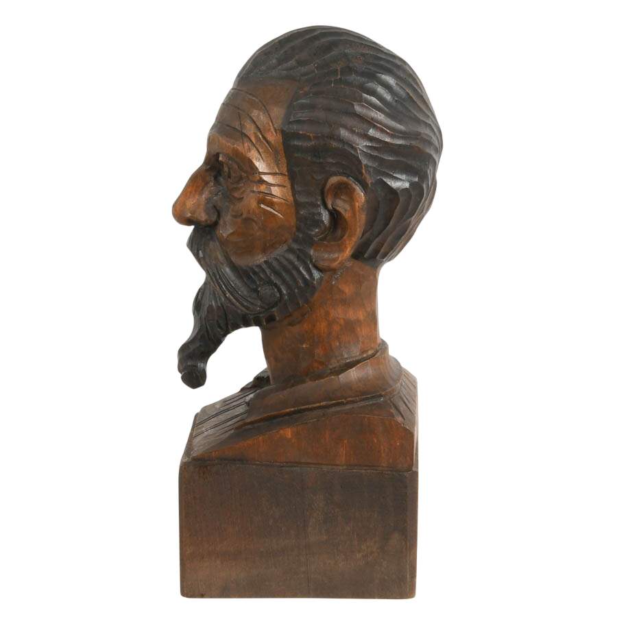 Hand-Carved Wooden Don Quixote by Ouro Artesania-4