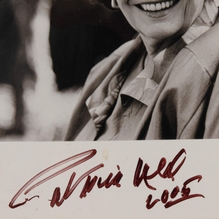 Framed Signed Autograph of Actress Patrica Neal-2