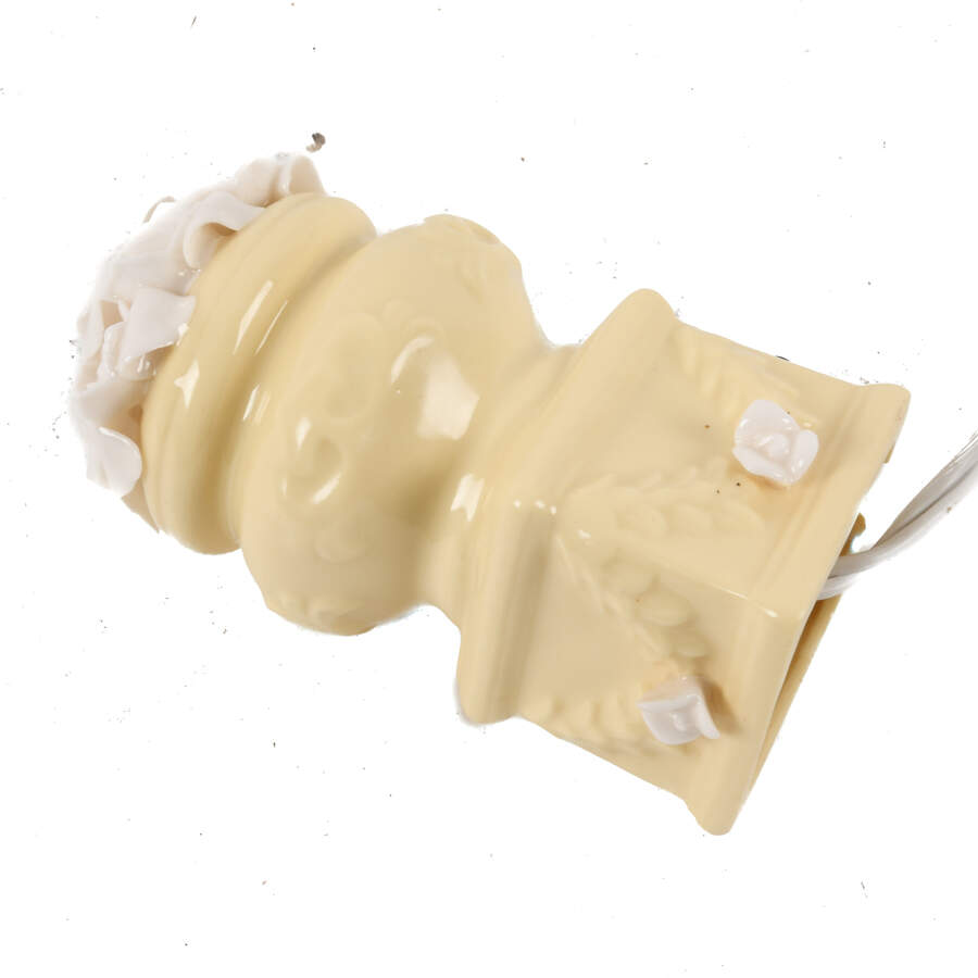Mid-Century Modern Porcelain Floral Miniature Night Light-4