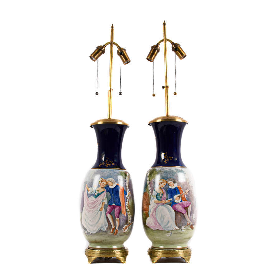 Antique Sèvres Pair of Porcelain Courting Couple Table Lamps-3