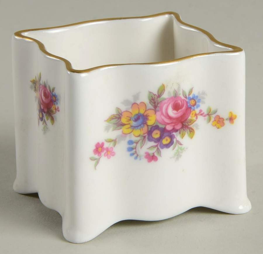 Chelsea Rose Cigarette Holder by Abbeydale-1