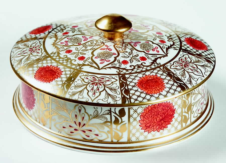 Imperial Powder Box with Lid by Abbeydale-1