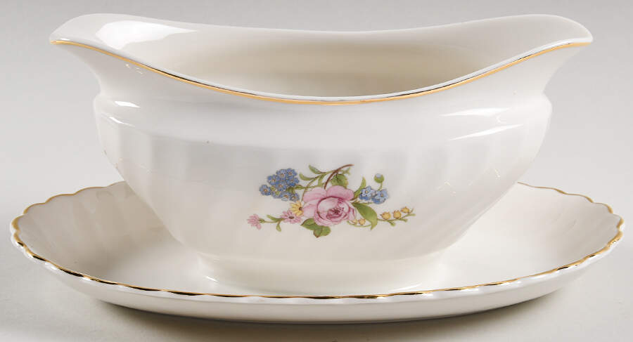 Portland Gravy Boat with Attached Underplate by Aberdeen-1