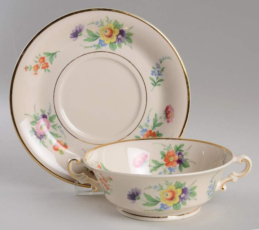 Selma (Smooth) Footed Cream Soup Bowl & Saucer Set by Aberdeen-1
