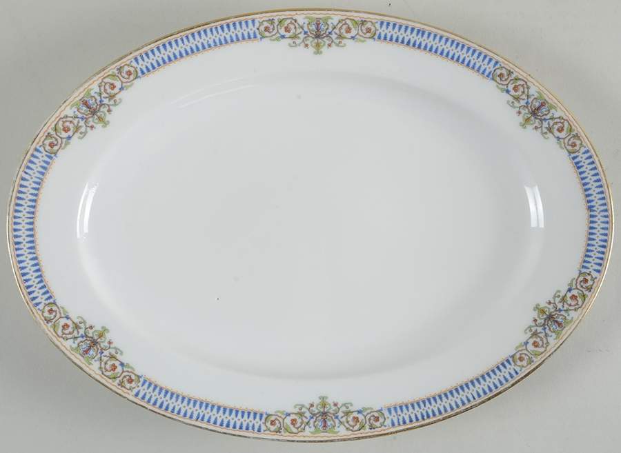 AHR101 11" Oval Serving Platter by Charles Ahrenfeldt-1