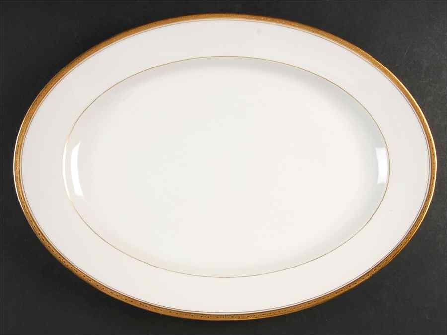 AHR133 16" Oval Serving Platter by Charles Ahrenfeldt-1