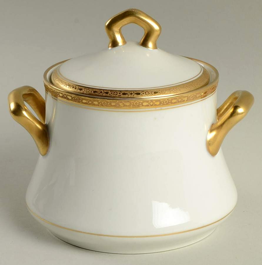 AHR133 Sugar Bowl & Lid by Charles Ahrenfeldt-1