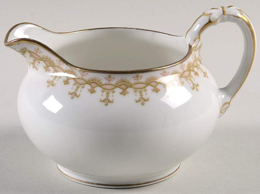 AHR19 Creamer by Charles Ahrenfeldt-1