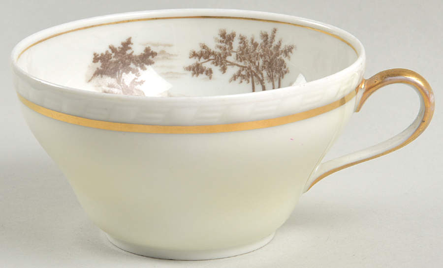 AHR212 Footed Cup by Charles Ahrenfeldt-1