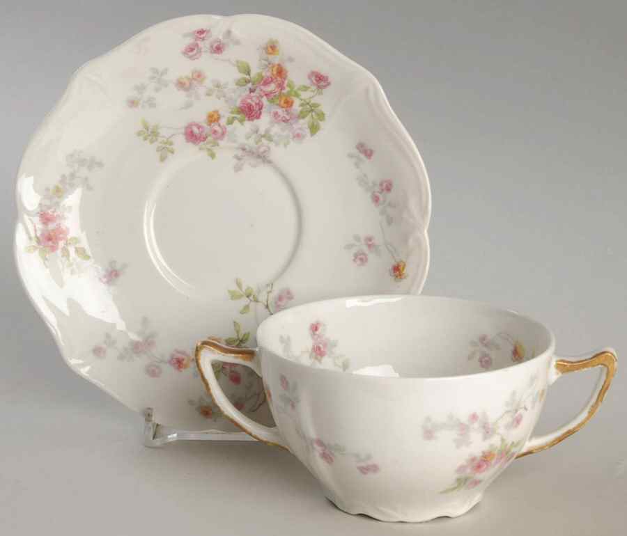 AHR22 Flat Bouillon Cup & Saucer by Charles Ahrenfeldt-1