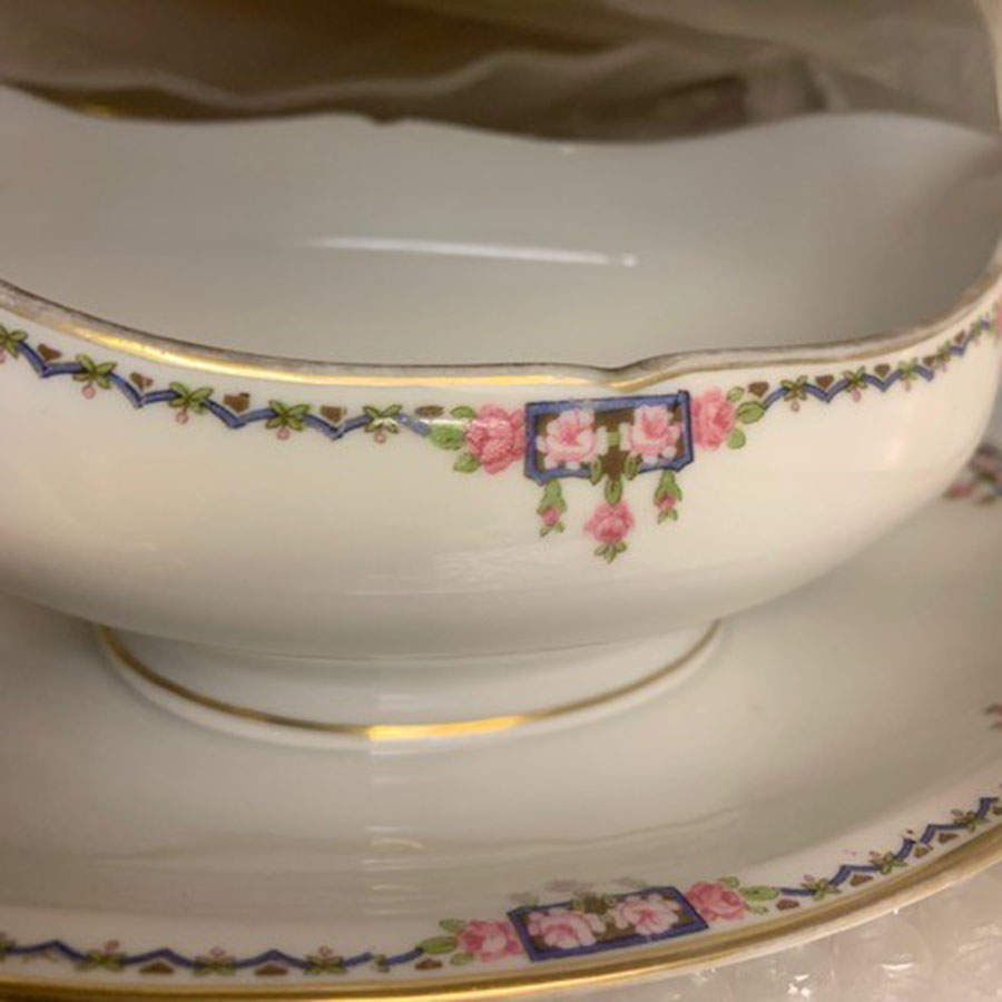 AHR222 (Gold Verge, Gold Trim) Gravy Boat with Attached Underplate by Charles Ahrenfeldt-1