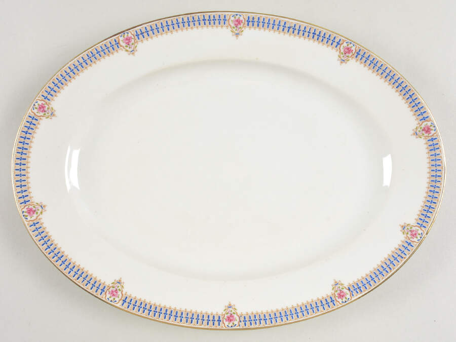 AHR27 13" Oval Serving Platter by Charles Ahrenfeldt-1