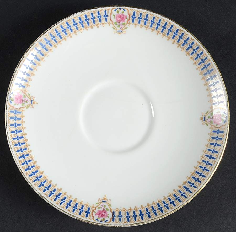 AHR27 Saucer by Charles Ahrenfeldt-1