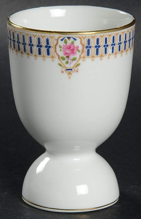 AHR27 Double Egg Cup by Charles Ahrenfeldt-1