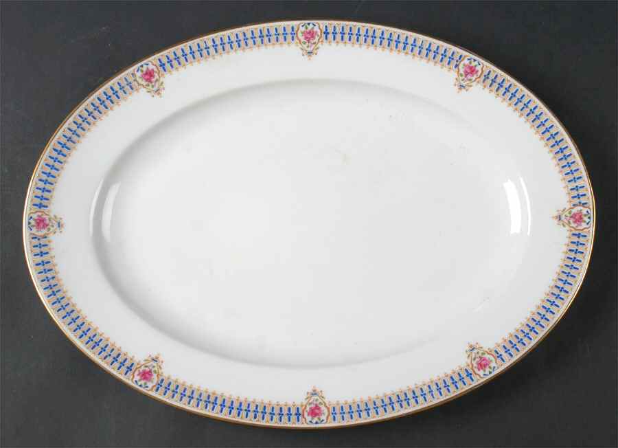 AHR27 11" Oval Serving Platter by Charles Ahrenfeldt-1