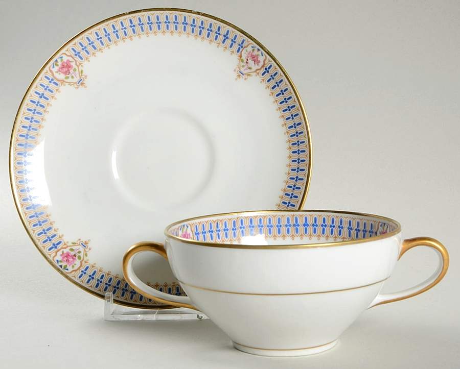 AHR27 Flat Bouillon Cup & Saucer by Charles Ahrenfeldt-1