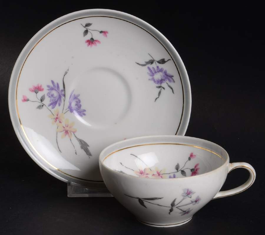 AHR3 Flat Cup & Saucer Set by Charles Ahrenfeldt-1