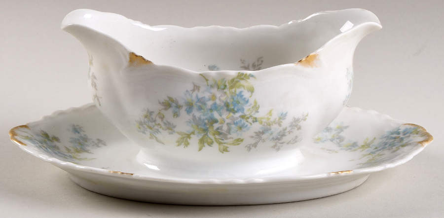 AHR31 Gravy Boat with Attached Underplate by Charles Ahrenfeldt-1