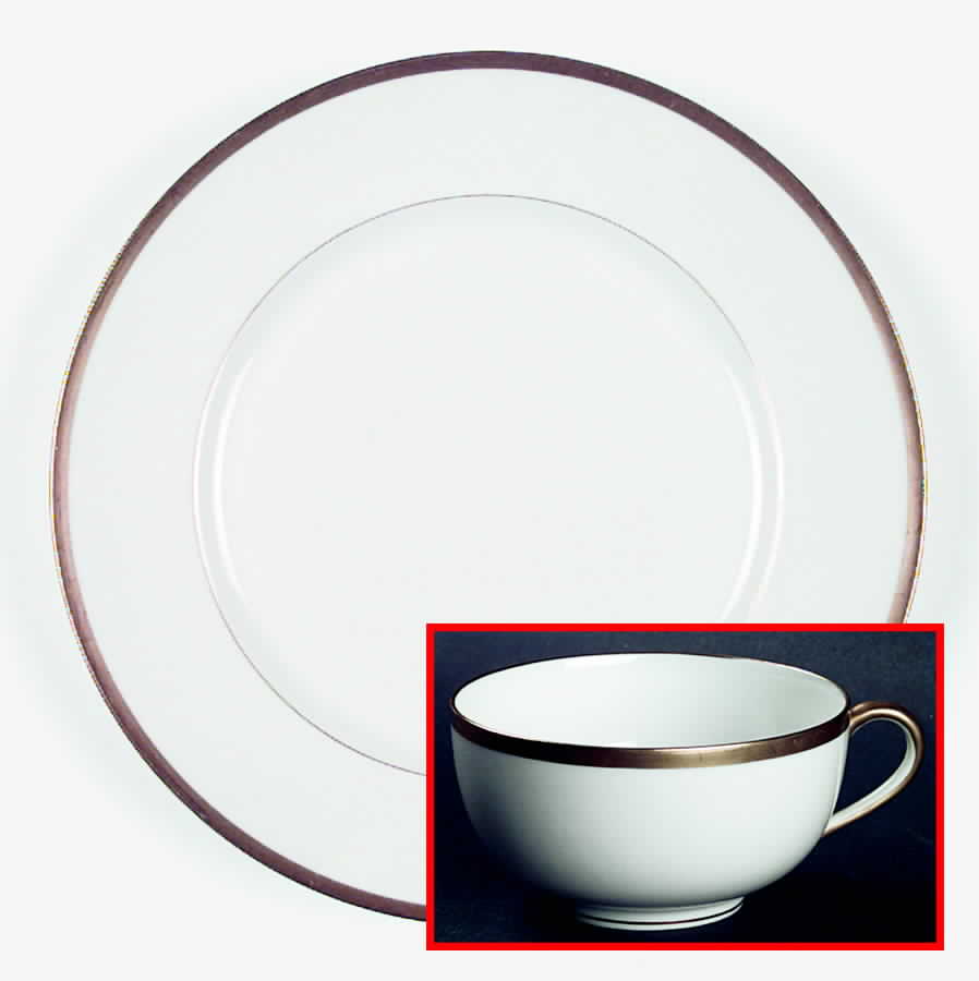 AHR43 Flat Cup by Charles Ahrenfeldt-1