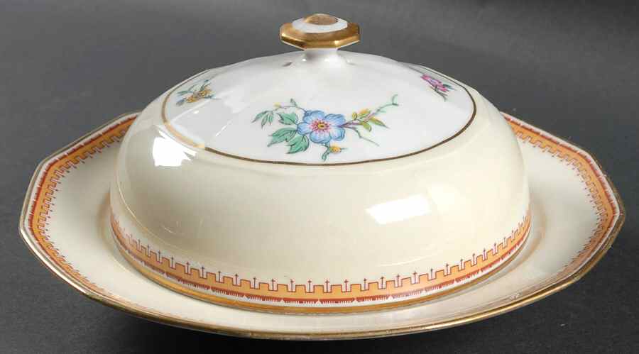 AHR46 Round Covered Butter by Charles Ahrenfeldt-1