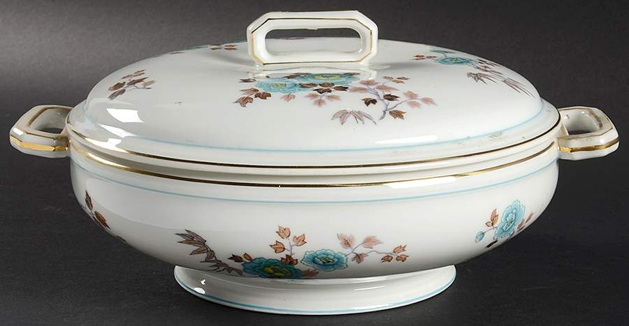 AHR54 Round Covered Vegetable by Charles Ahrenfeldt-1